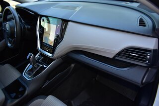 2025 Subaru Outback Premium AWD — photo 13