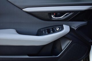 2025 Subaru Outback Premium AWD — photo 16