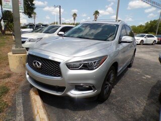 2020 Infiniti QX60 LUXE — photo 1
