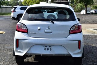 2024 Mitsubishi Mirage ES CVT — photo 4