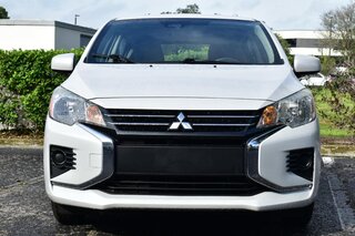 2024 Mitsubishi Mirage ES CVT — photo 5