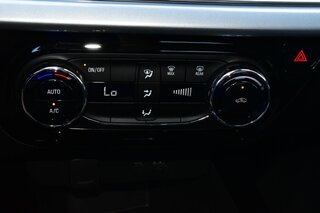 2024 Chevrolet Trax FWD 4dr LT — photo 18