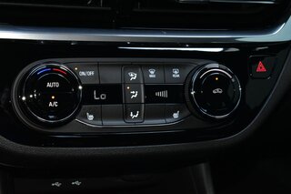 2026 Buick Envista FWD 4dr Sport Touring — photo 18