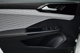 2024 Volkswagen Taos S FWD — photo 14