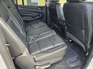 2018 Chevrolet Suburban LT — photo 8