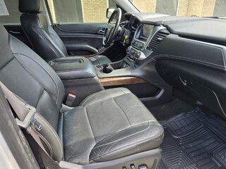 2018 Chevrolet Suburban LT — photo 7