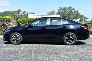 2024 Nissan Sentra SV CVT — photo 2