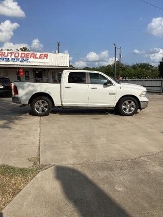 2016 Ram 1500 Lone Star — photo 2