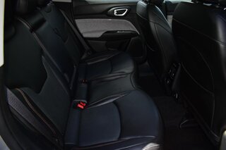 2022 Jeep Compass Latitude Lux — photo 11
