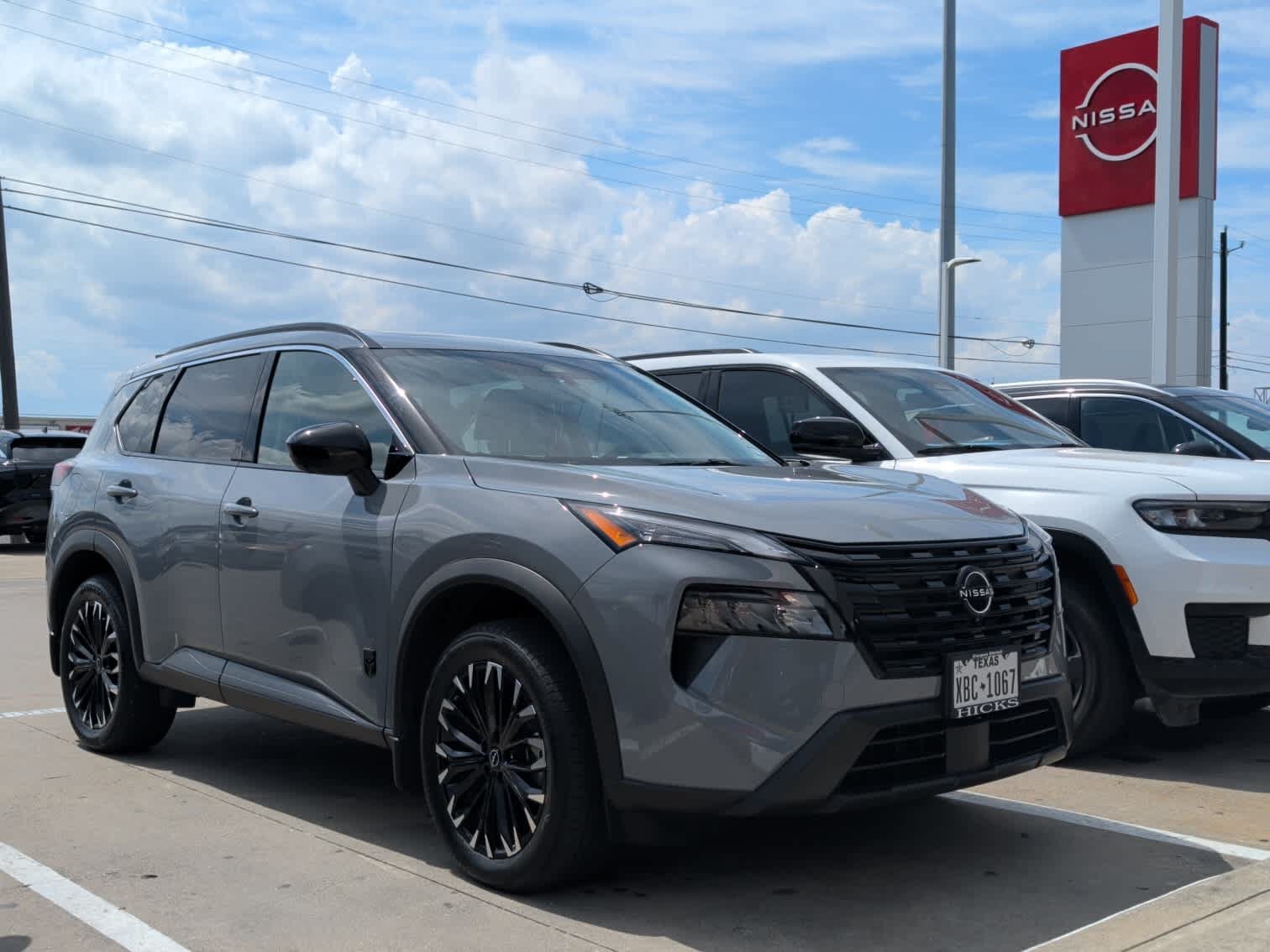2026 Nissan Rogue Dark Armor