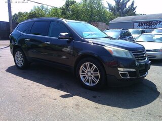 2013 Chevrolet Traverse LT — photo 1