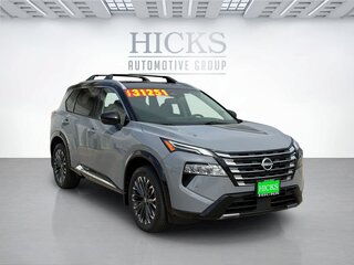 2025 Nissan Rogue Platinum — photo 3
