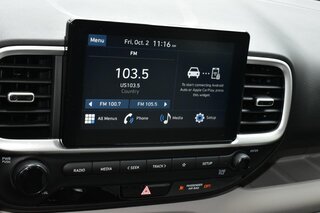 2025 Hyundai Venue SEL IVT — photo 18