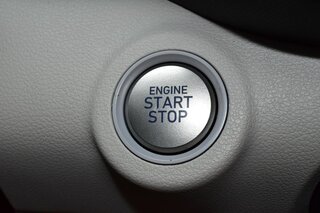 2025 Hyundai Venue SEL IVT — photo 21