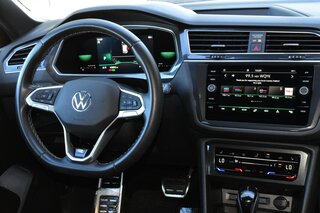 2023 Volkswagen Tiguan 2.0T SE R-Line Black FWD — photo 10