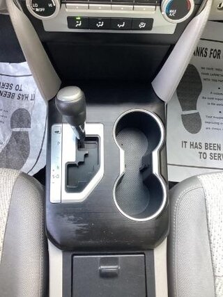 2012 Toyota Camry SE — photo 11