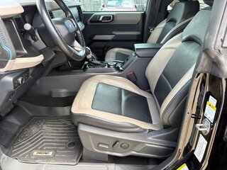 2022 Ford Bronco Wildtrak — photo 14