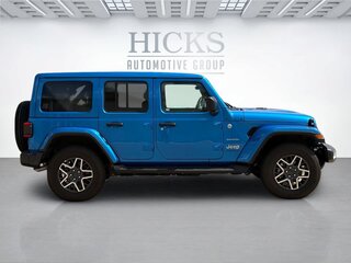 2024 Jeep Wrangler Sahara — photo 4
