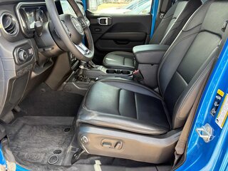 2024 Jeep Wrangler Sahara — photo 14