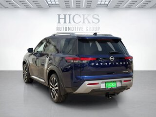 2024 Nissan Pathfinder Platinum — photo 7