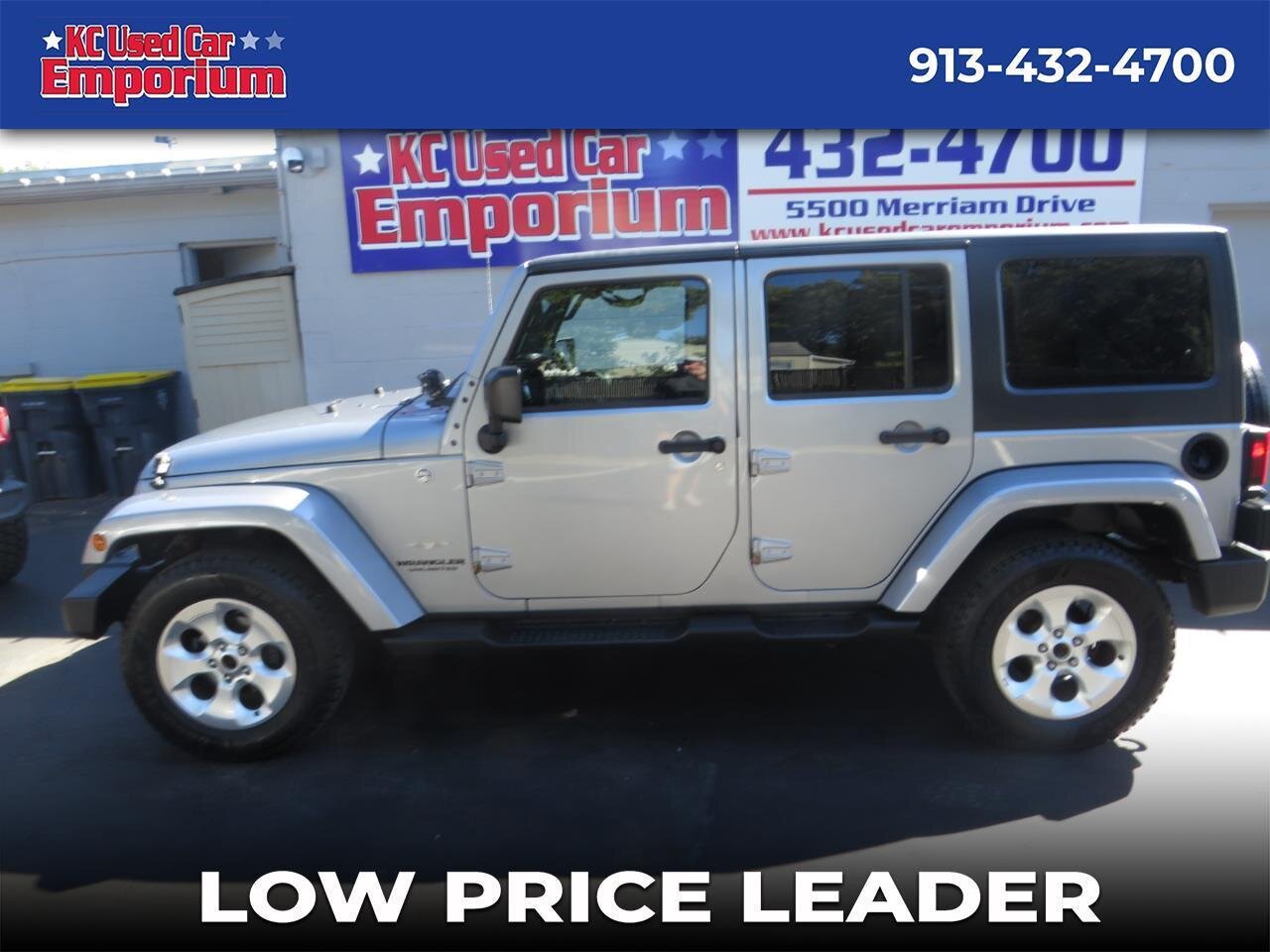 2015 Jeep Wrangler Unlimited 4WD 4dr Sahara