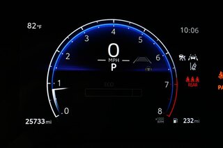 2026 Toyota Corolla Cross LE 2WD (Natl) — photo 23