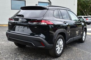 2026 Toyota Corolla Cross LE 2WD (Natl) — photo 5