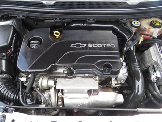 2017 Chevrolet Cruze 4dr Sdn 1.4L LS w/1SB — photo 18