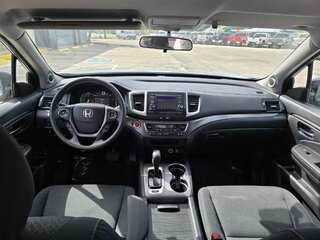 2019 Honda Ridgeline Sport — photo 11