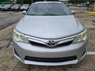 2014 Toyota Camry LE — photo 3