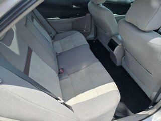 2014 Toyota Camry LE — photo 8