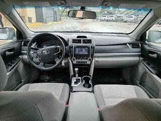 2014 Toyota Camry LE — photo 11