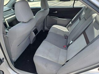 2014 Toyota Camry LE — photo 9