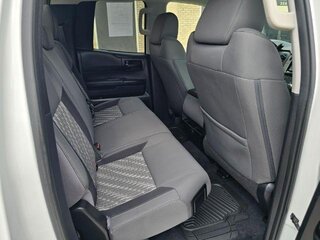 2019 Toyota Tundra SR 5.7L V8 | SR5 5.7L V8 | Limited 5.7L V8 — photo 9