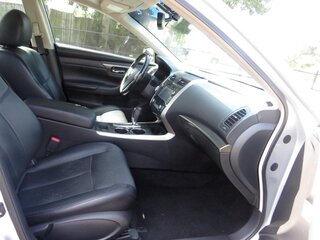 2013 Nissan Altima 4dr Sdn I4 2.5 SL — photo 15
