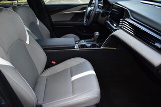 2026 Toyota Camry SE (Natl) — photo 10