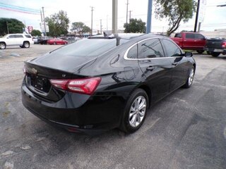 2021 Chevrolet Malibu FWD LT — photo 2