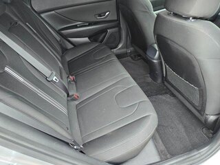 2021 Hyundai Elantra SEL — photo 8