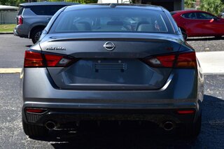 2024 Nissan Altima 2.5 SR Sedan — photo 4