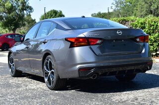 2024 Nissan Altima 2.5 SR Sedan — photo 3