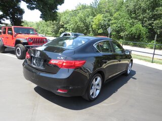 2013 Acura ILX 4dr Sdn 2.0L Tech Pkg — photo 6