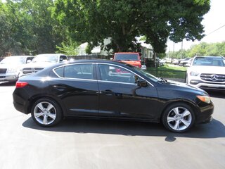 2013 Acura ILX 4dr Sdn 2.0L Tech Pkg — photo 5