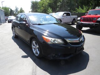 2013 Acura ILX 4dr Sdn 2.0L Tech Pkg — photo 4