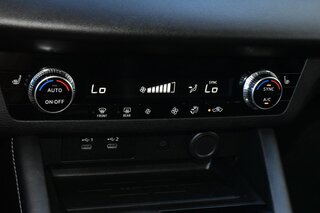 2025 Mitsubishi Outlander SE FWD — photo 19