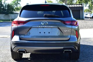 2022 Infiniti QX50 LUXE AWD — photo 3