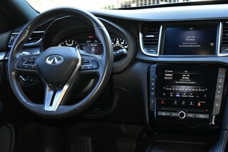 2022 Infiniti QX50 LUXE AWD — photo 10