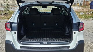 2025 Subaru Outback Touring XT — photo 10