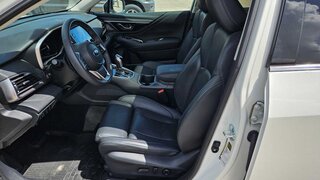 2025 Subaru Outback Touring XT — photo 15