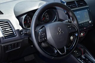 2025 Mitsubishi Outlander Sport S 2.0 AWC — photo 16