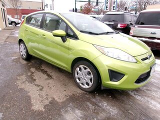 2012 Ford Fiesta SE — photo 1